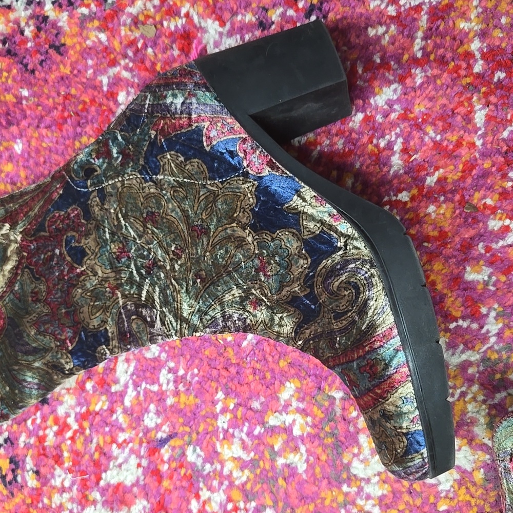 SOLD Velvet Metallic Paisley Gogo Boots Retro Vintage 90s 70s Style Toni Pons - Picture 5 of 12